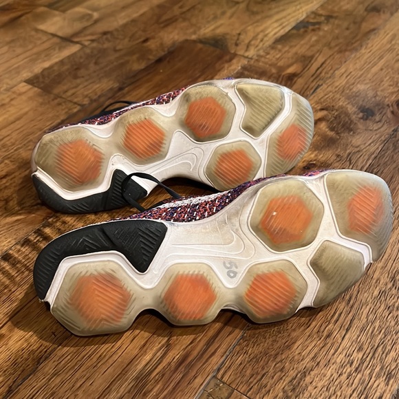 Nike FlyKnit Zoom - Picture 4 of 5